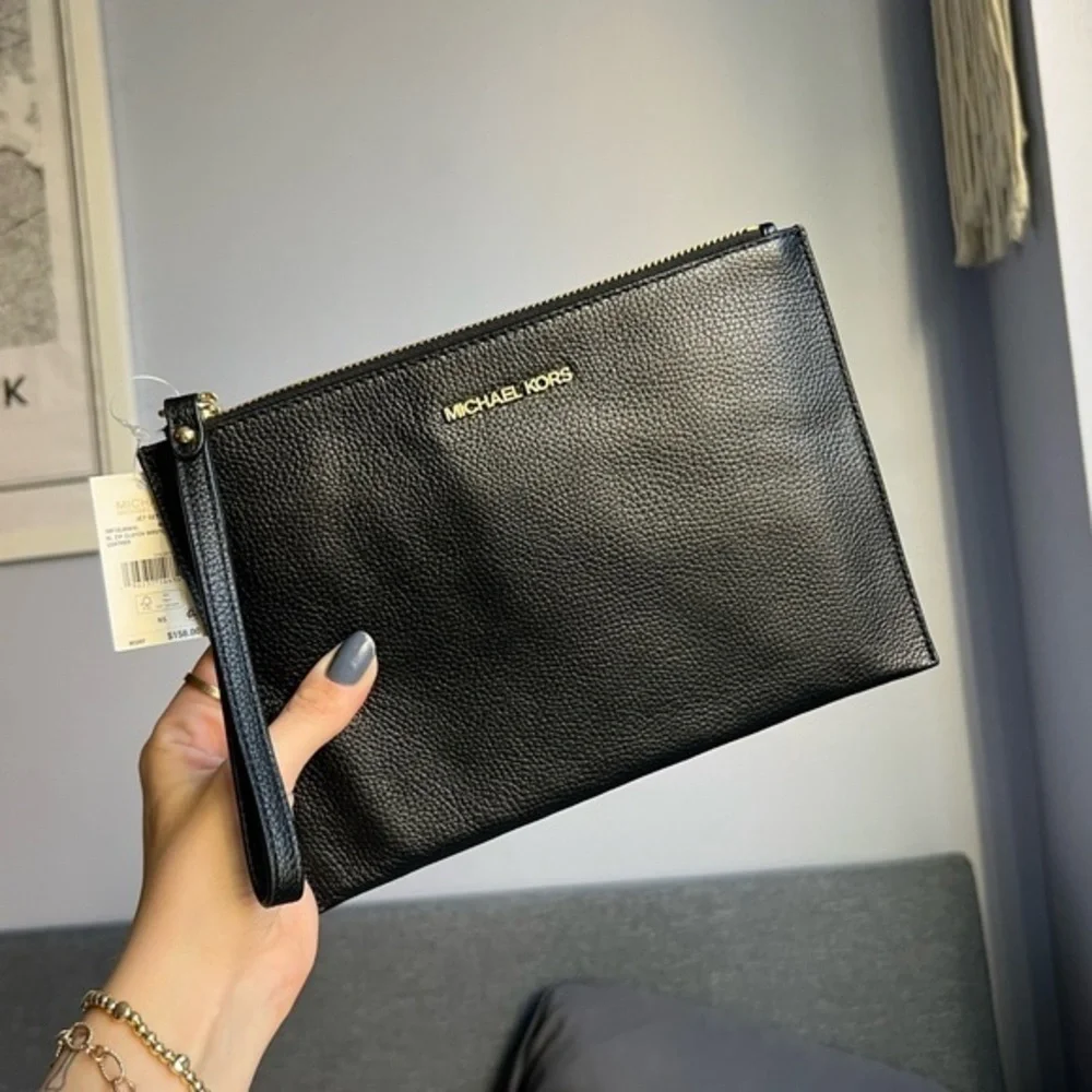 NWT MICHAEL KORS XL Zip Clutch Leather Wristlet